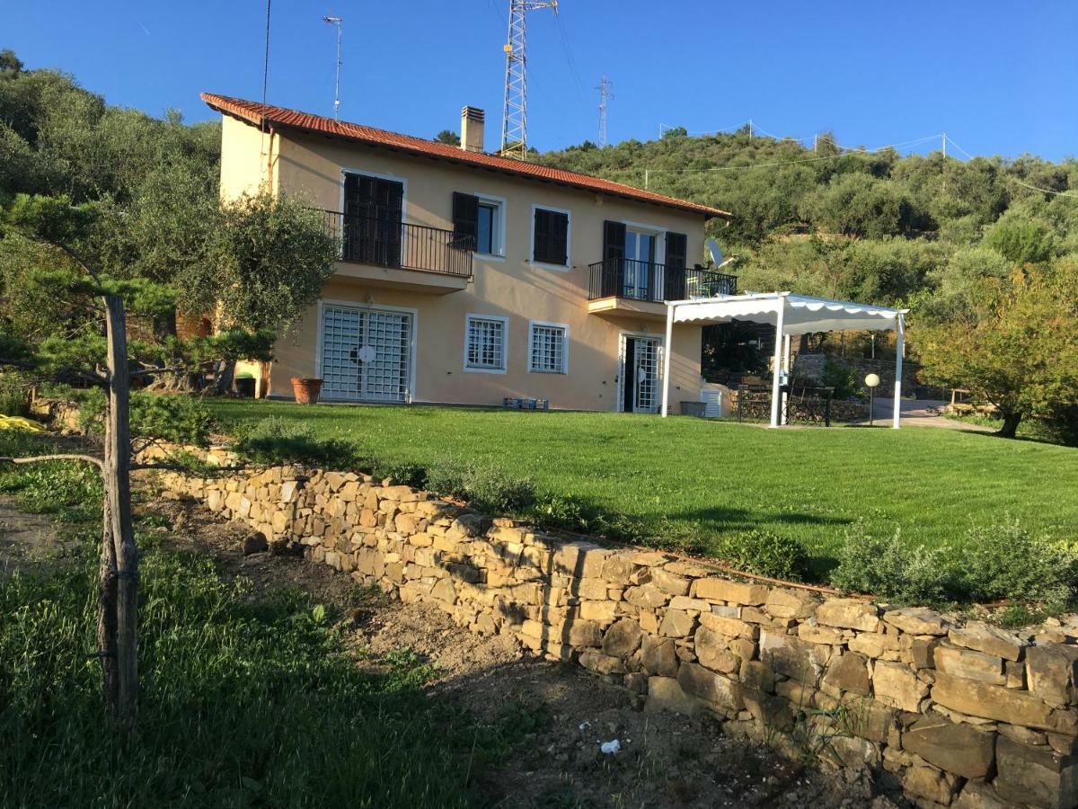 Agriturismo Oltrealmare Civezza Exterior photo